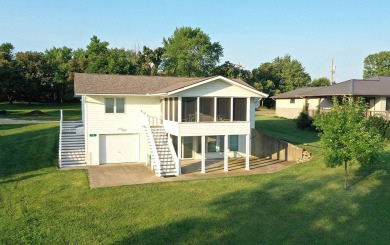 Council Grove Lake Home For Sale in Council Grove Kansas