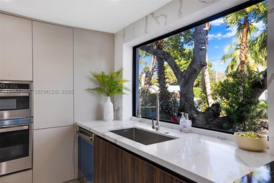 Introducing Villa Shores, a recently fully renovated & - photo 12