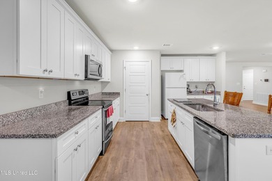 Welcome to 10440 Willow Leaf Drive, a beautifully maintained - photo 15
