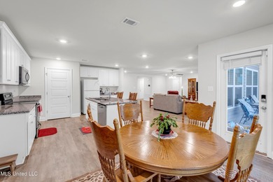 Welcome to 10440 Willow Leaf Drive, a beautifully maintained - photo 21