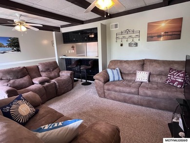 Welcome to your private escape in Clear Lake! This desirable - photo 6