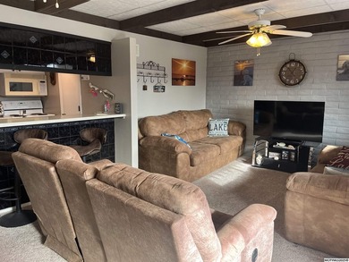 Welcome to your private escape in Clear Lake! This desirable - photo 9