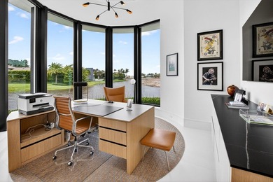 Striking contemporary waterfront estate, perfectly positioned to - photo 29