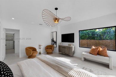 Introducing Villa Shores, a recently fully renovated & - photo 30