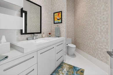 Striking contemporary waterfront estate, perfectly positioned to - photo 30