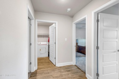 Welcome to 10440 Willow Leaf Drive, a beautifully maintained - photo 31