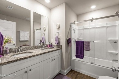 Welcome to 10440 Willow Leaf Drive, a beautifully maintained - photo 38