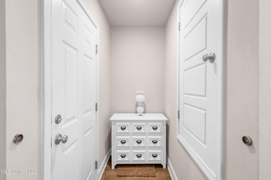 Welcome to 10440 Willow Leaf Drive, a beautifully maintained - photo 40