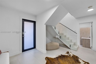 Introducing Villa Shores, a recently fully renovated & - photo 41
