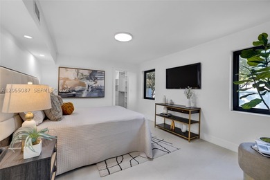 Introducing Villa Shores, a recently fully renovated & - photo 44