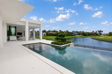 Striking contemporary waterfront estate, perfectly positioned to - photo 48