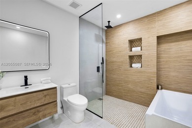 Introducing Villa Shores, a recently fully renovated & - photo 50