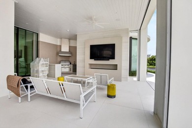 Striking contemporary waterfront estate, perfectly positioned to - photo 50