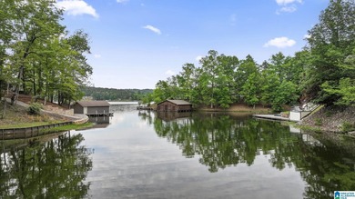 Come experience the quiet luxury of this 3 bedroom, 3 bath - photo 1