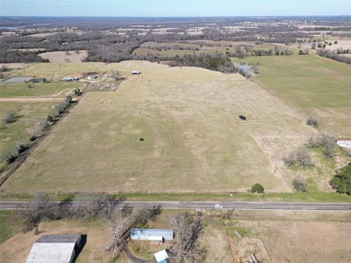 Bring your development ideas to this expansive 18.71acre parcel - photo 3