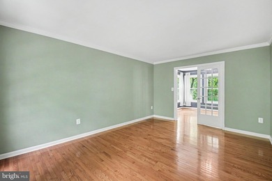 Move-In Ready 5BR, 3.5BA Brick-Front Colonial on a private - photo 8