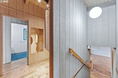 Stunning ocean and mountain views from this desirable home on - photo 11
