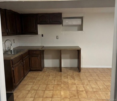 Charming detached home featuring 2 spacious bedrooms and 2 full - photo 12