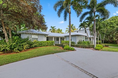 Discover unparalleled privacy and comfort in this Key West Style - photo 12