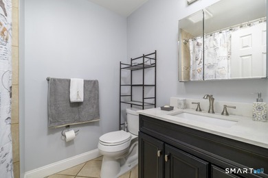 Welcome to this rare 3 bedroom, 3.5 bath townhouse! Located in a - photo 15