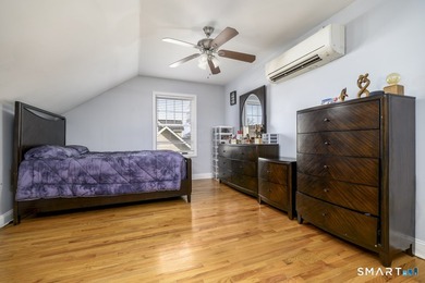 Welcome to this rare 3 bedroom, 3.5 bath townhouse! Located in a - photo 18