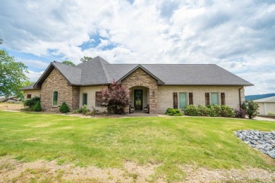 Lake Home For Sale in Hot Springs, Arkansas