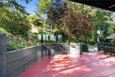 Stunning ocean and mountain views from this desirable home on - photo 28