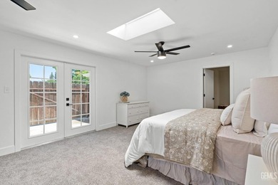 Located in desirable Stockdale Estates, this fully reimagined - photo 31