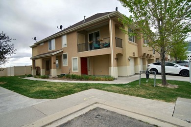 Welcome to this well appointed condo in the heart of Lehi, right - photo 3