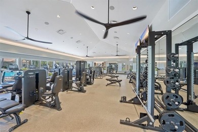 Rare oversized 4 plus car garage, Could fit 8 Mid sized cars - - photo 48