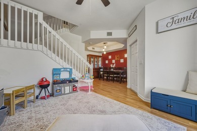Spacious 3-bedroom, 2.5 bath unit built in 2006 with a - photo 7