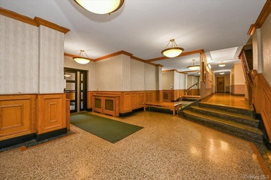 Over-sized, 1 Bedroom and 1 Bathroom apartment on the 6th Floor - photo 13