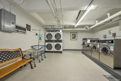 Over-sized, 1 Bedroom and 1 Bathroom apartment on the 6th Floor - photo 14