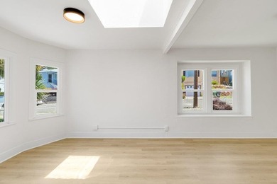 Welcome to 8227 Ney Ave in Oakland a well-positioned property - photo 8