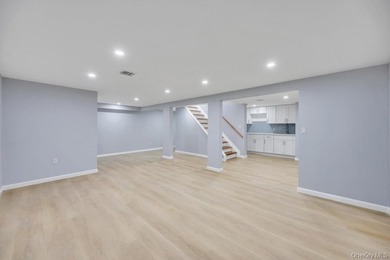Welcome to this beautifully updated 3-bedroom, 2-bathroom Ranch - photo 20