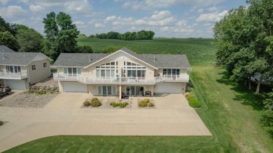 Lake Condo For Sale in Spirit Lake, Iowa