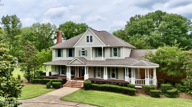 Great location- Super family home situated on 6.2 beautiful - photo 1