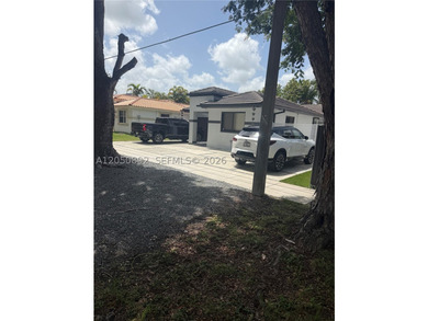 Beautiful home in desirable Kendall! Located a oriented - photo 8