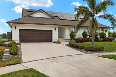 Seller Financing is available on this beautifully updated - photo 2