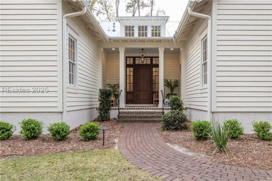 This charming 4 bedroom, 4.5 bath cottage designed by Pearce - photo 4