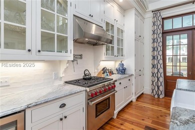This charming 4 bedroom, 4.5 bath cottage designed by Pearce - photo 9
