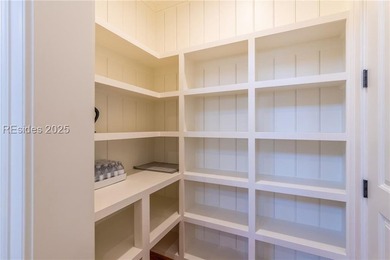 This charming 4 bedroom, 4.5 bath cottage designed by Pearce - photo 10