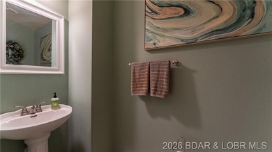 Welcome to this beautifully maintained 4-bedroom, 2 full and 1 - photo 12