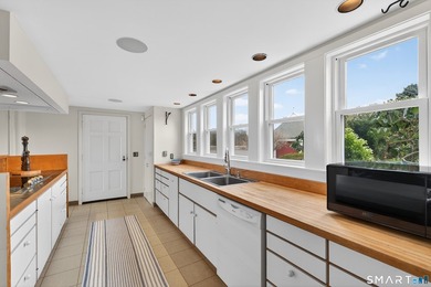 Where New England architecture meets timeless elegance! - photo 13