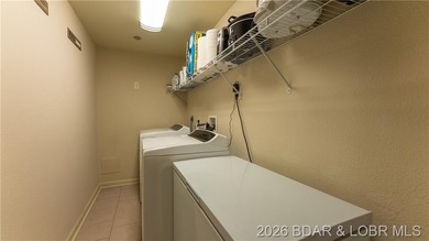 Welcome to this beautifully maintained 4-bedroom, 2 full and 1 - photo 19