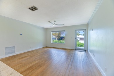 Welcome to this charming 3-bedroom, 2-bathroom single-story - photo 20