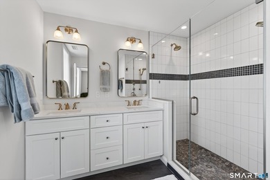 Where New England architecture meets timeless elegance! - photo 21