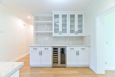 Welcome to this charming 3-bedroom, 2-bathroom single-story - photo 26