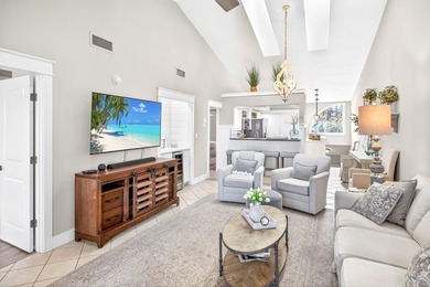 STUNNING UPSTAIRS CONDO WITH SWEEPING BAY & MARINA VIEWS IN - photo 27