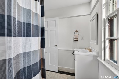Where New England architecture meets timeless elegance! - photo 29